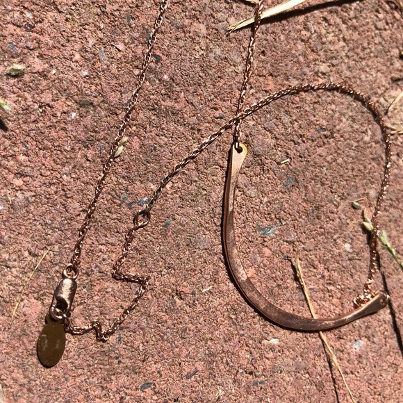 Phyllis & Rosie mini Francis necklace Rose Gold - Picture 2 of 5